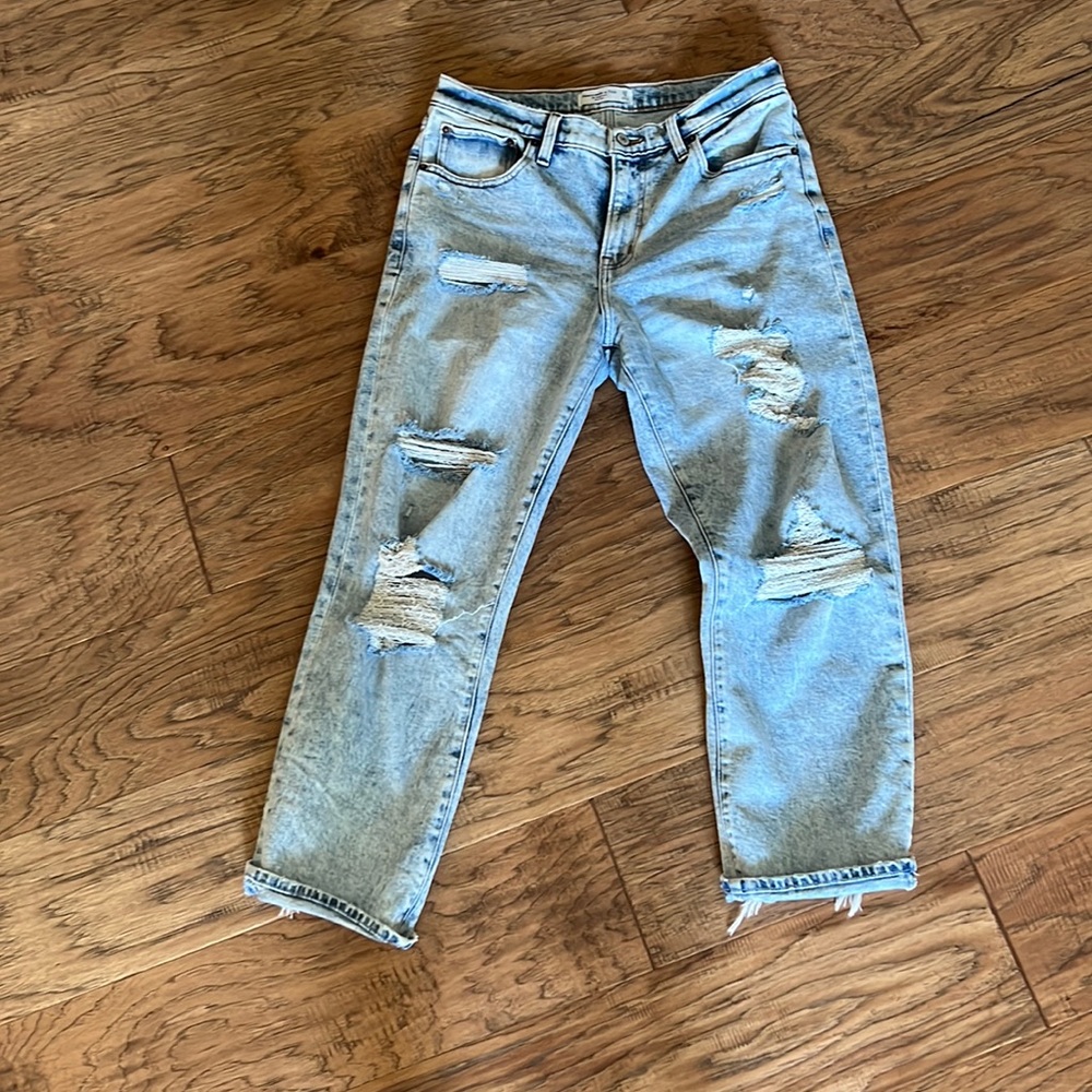 Abercrombie mid rise boyfriend denim